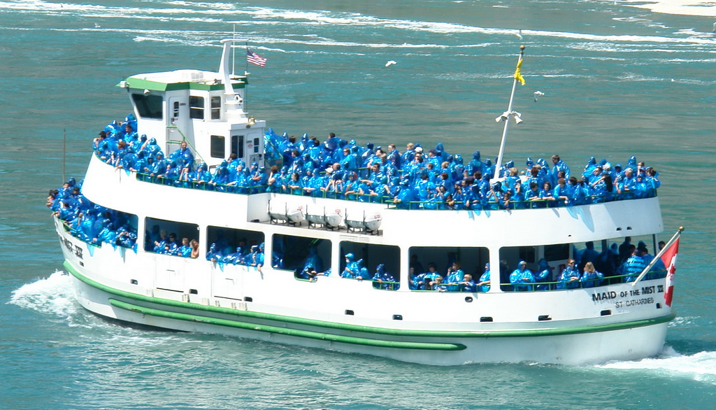 Maid of Mist -    .